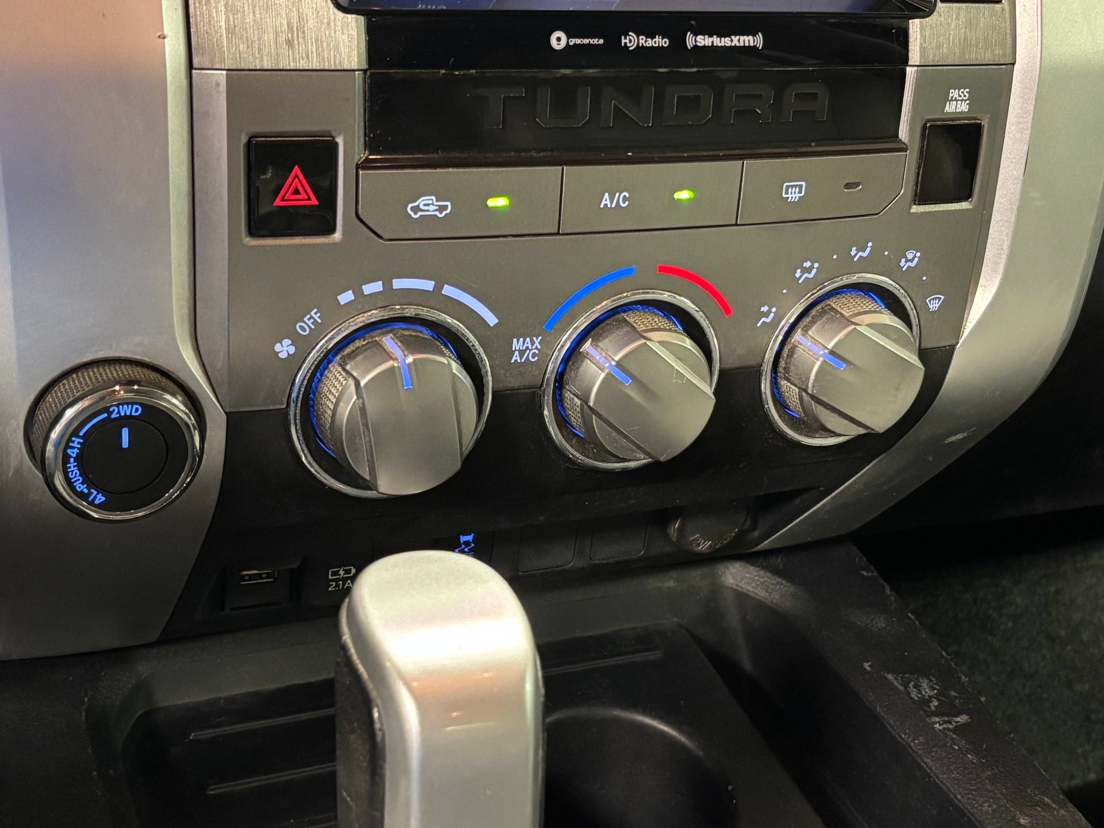 2020 Toyota Tundra SR5 - Photo 15