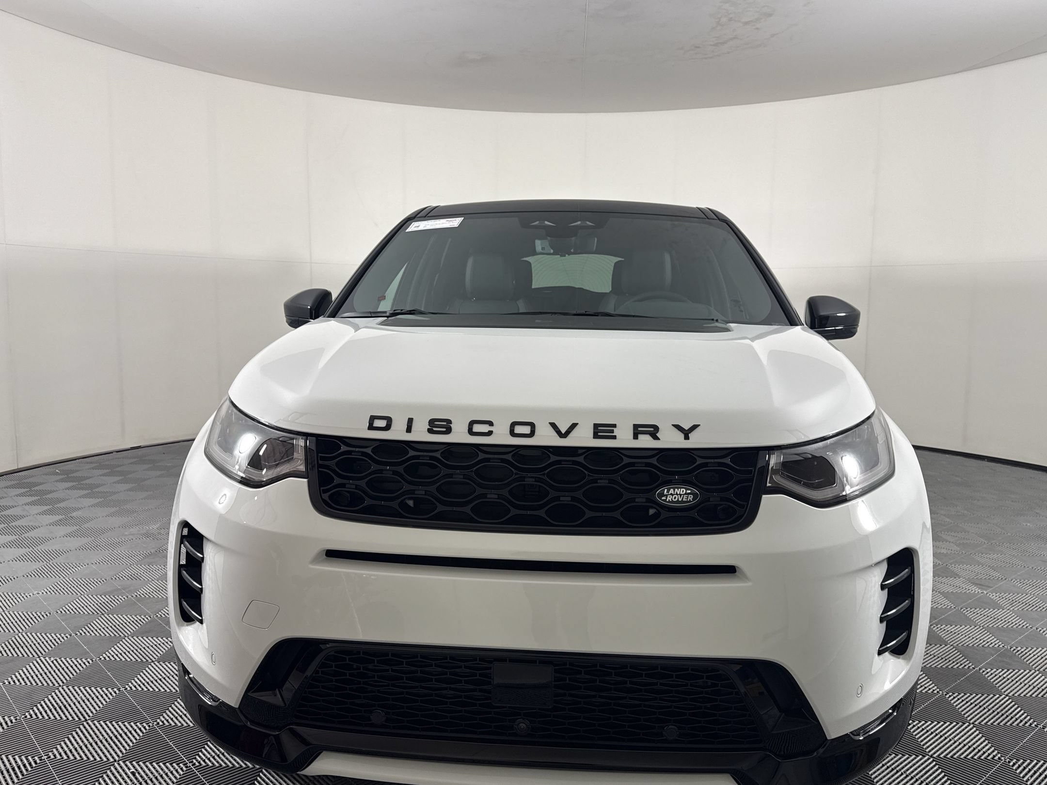 2026 Land Rover Discovery Sport Landmark SUV