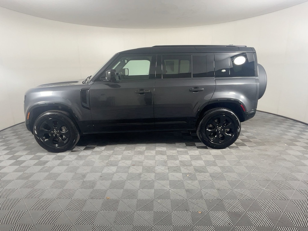 Certified 2023 Land Rover Defender X-Dynamic SE SUV