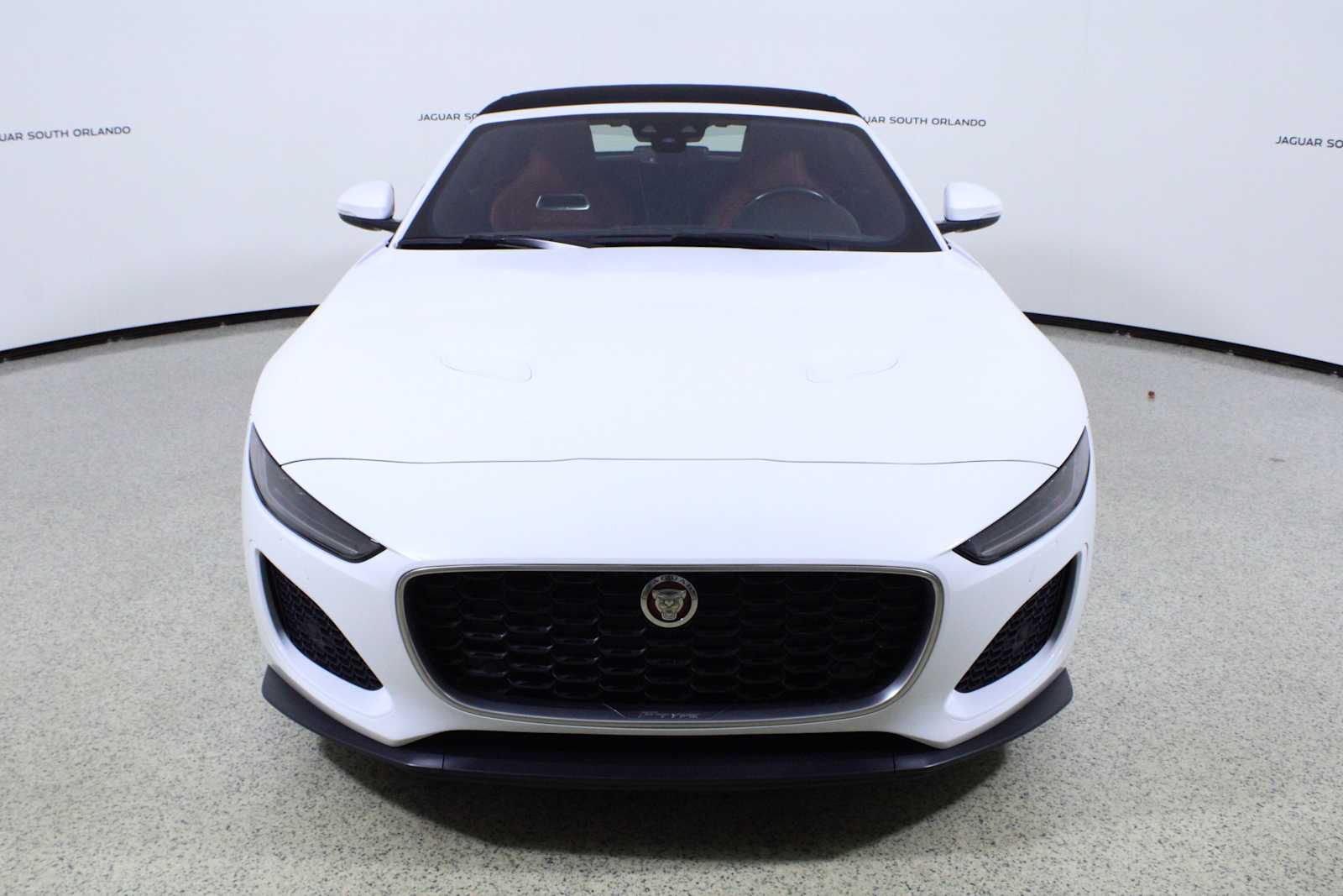 2022 Jaguar F-TYPE P450 photo 2