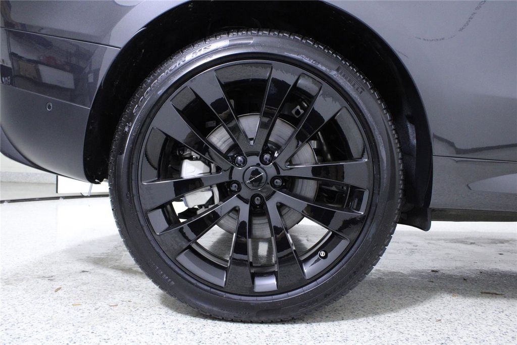 2026 Land Rover Range Rover Sport SE - Photo 8