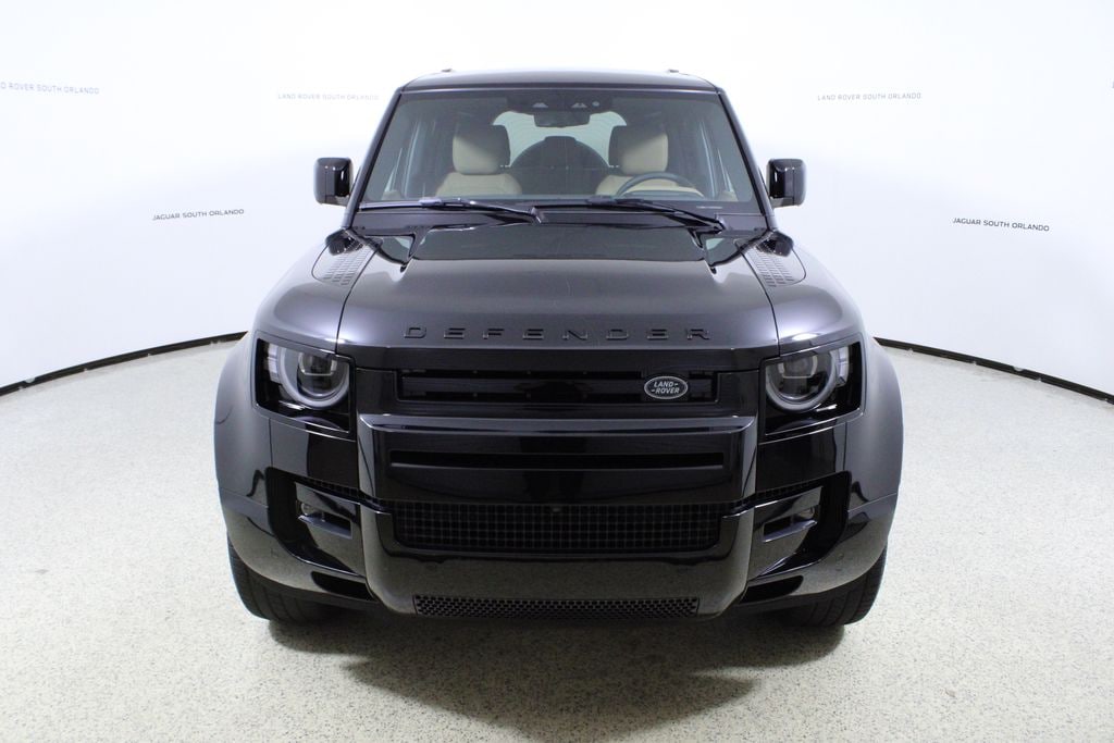 New 2026 Land Rover Defender 110 400PS X-Dynamic SE SUV