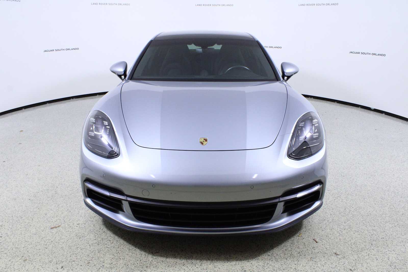 2020 Porsche Panamera Base photo 2