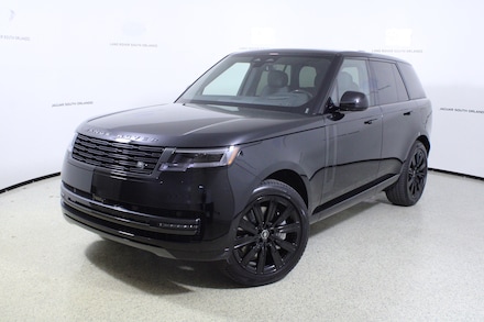 2025 Range Rover SE 550PS SUV