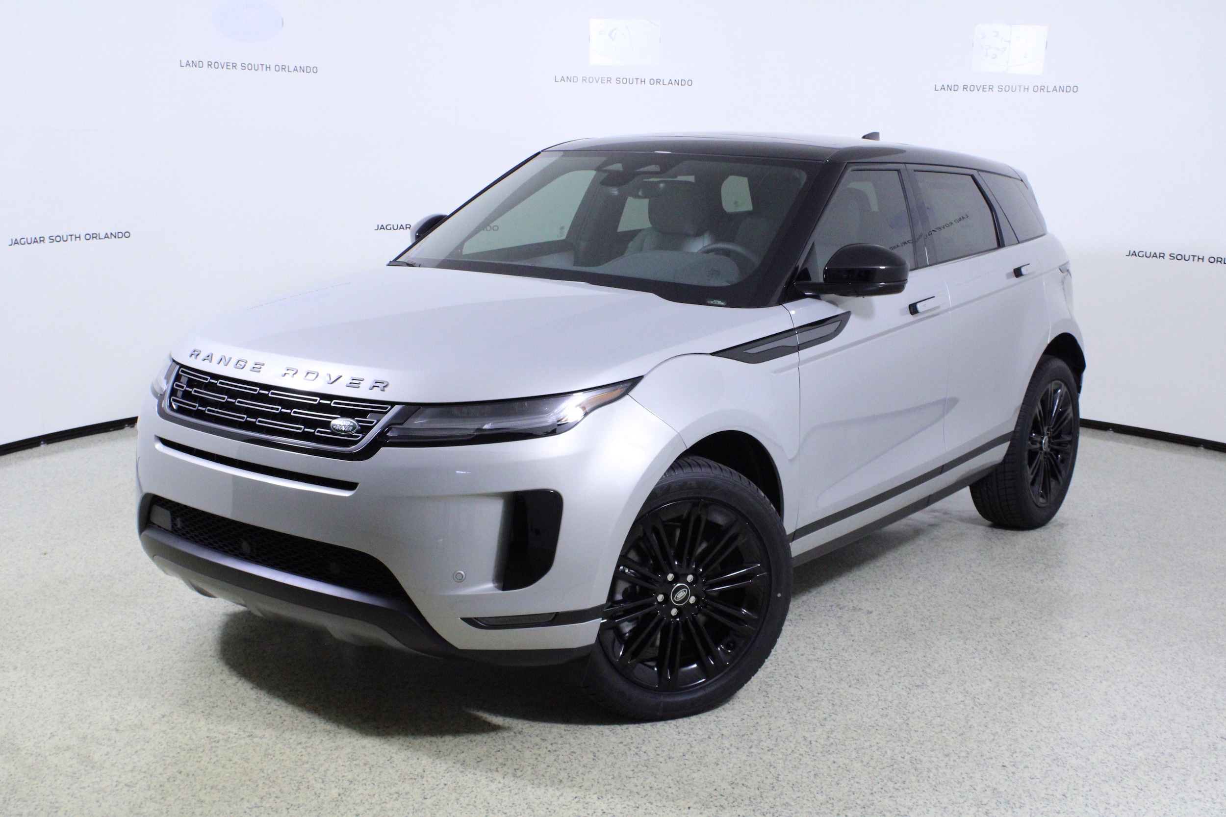 2026 Land Rover Range Rover Evoque S