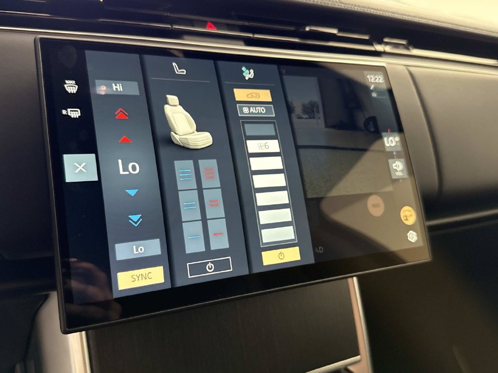2026 Land Rover Range Rover SE - Photo 27