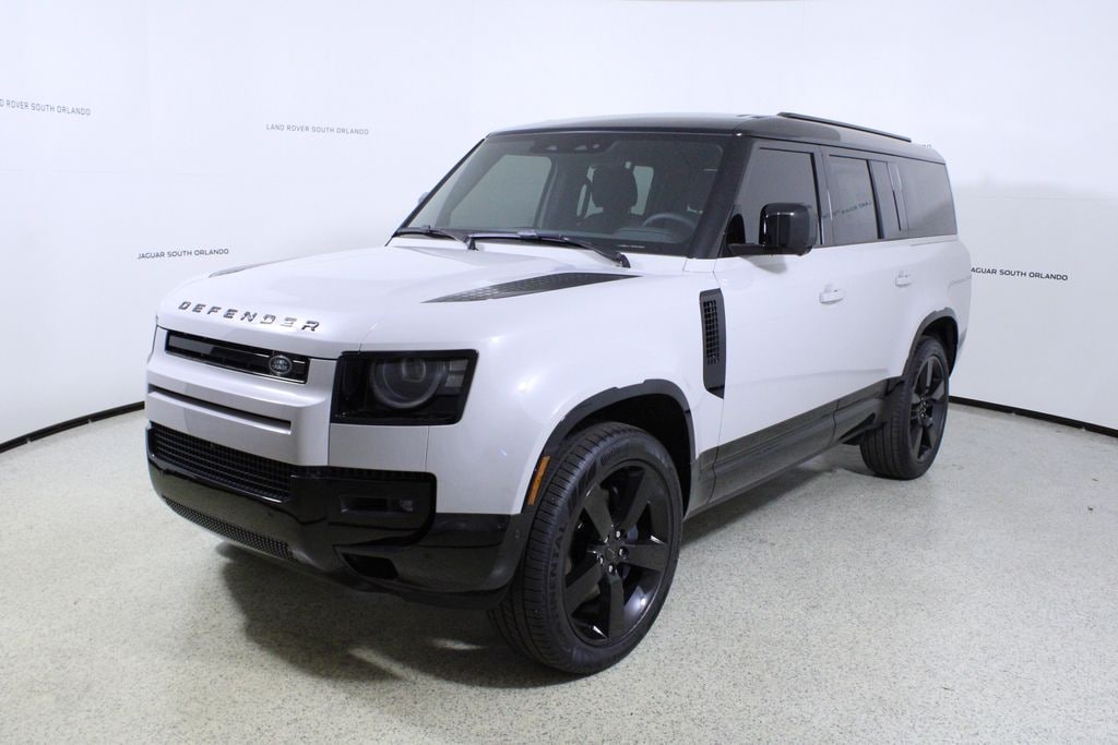 New 2026 Land Rover Defender 130 X-Dynamic SE SUV