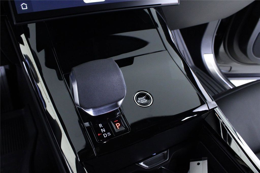 2026 Land Rover Range Rover Sport SE - Photo 22