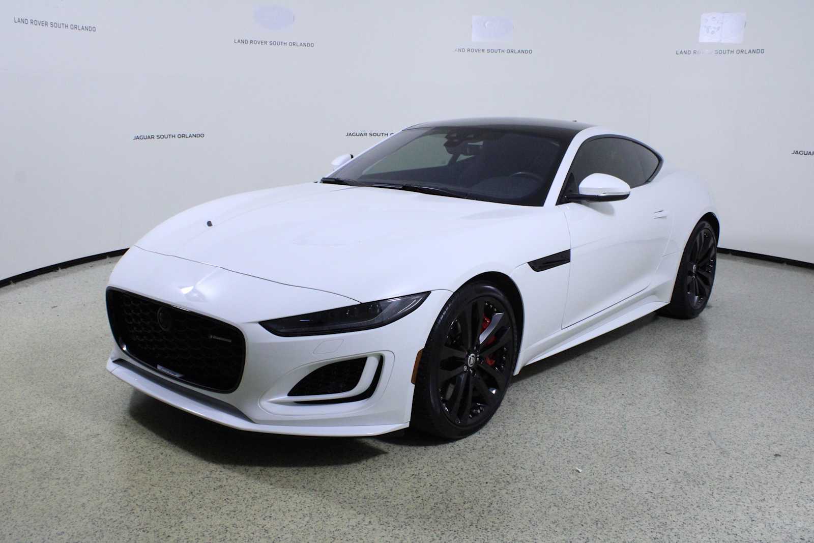 2024 Jaguar F-TYPE R-Dynamic P450 photo 4