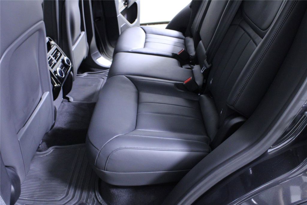 2026 Land Rover Range Rover Sport SE - Photo 10