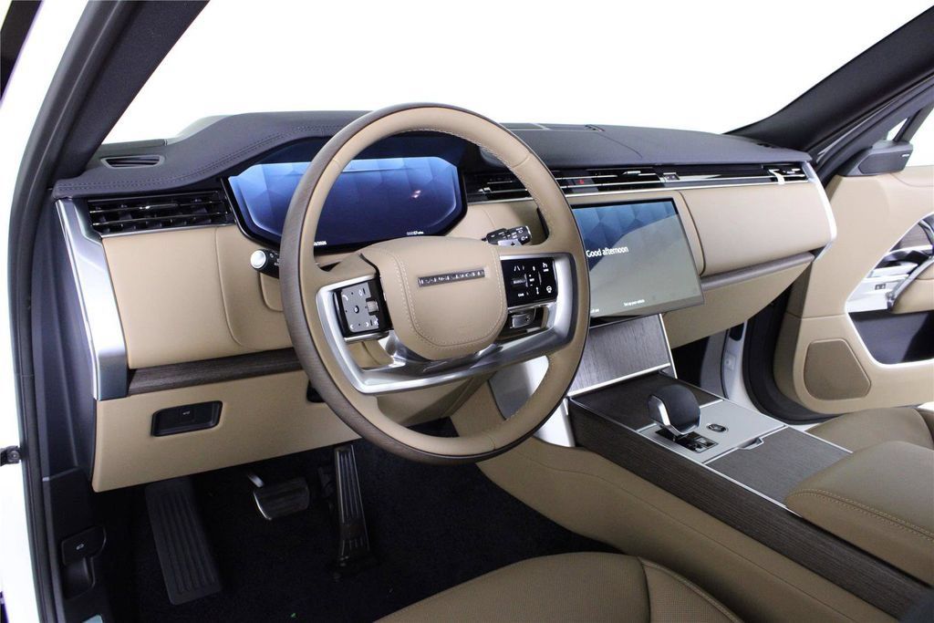 2026 Land Rover Range Rover SE - Photo 16