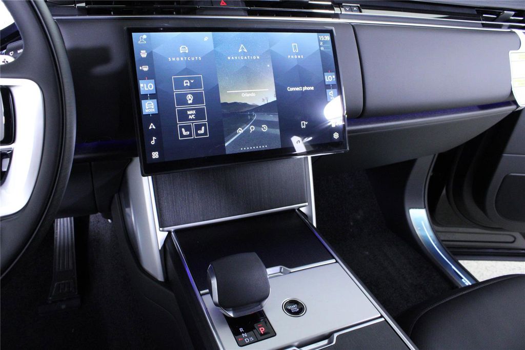 2026 Land Rover Range Rover SE - Photo 19