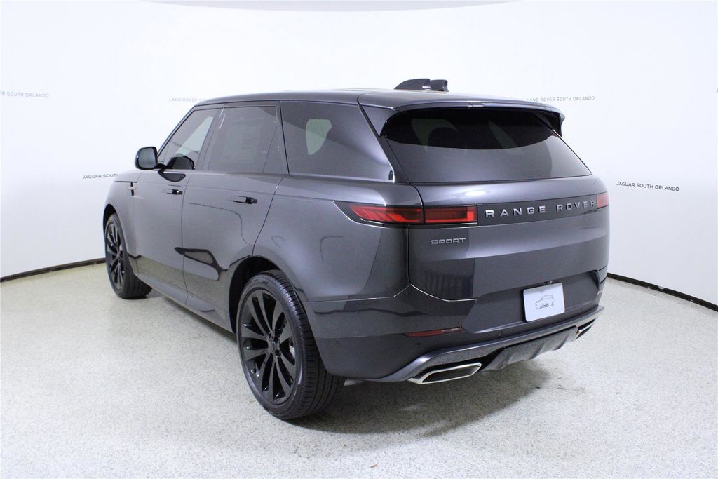 2026 Land Rover Range Rover Sport SE - Photo 5