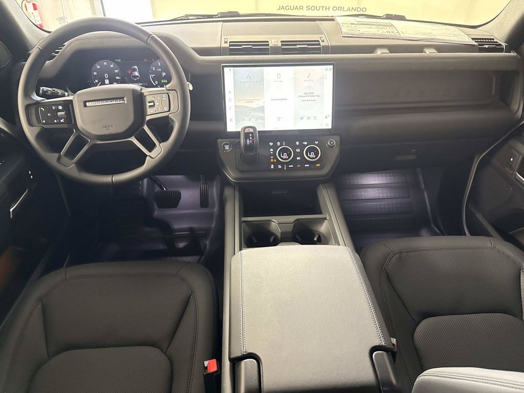 2026 Land Rover Defender X-Dynamic SE - Photo 15