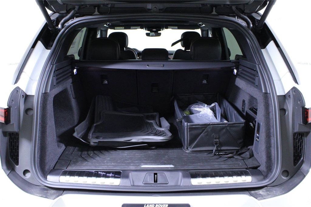 2025 Land Rover Range Rover Sport Dynamic SE - Photo 9