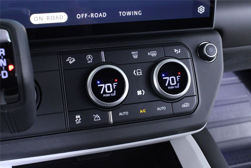 2026 Land Rover Defender S - Photo 22