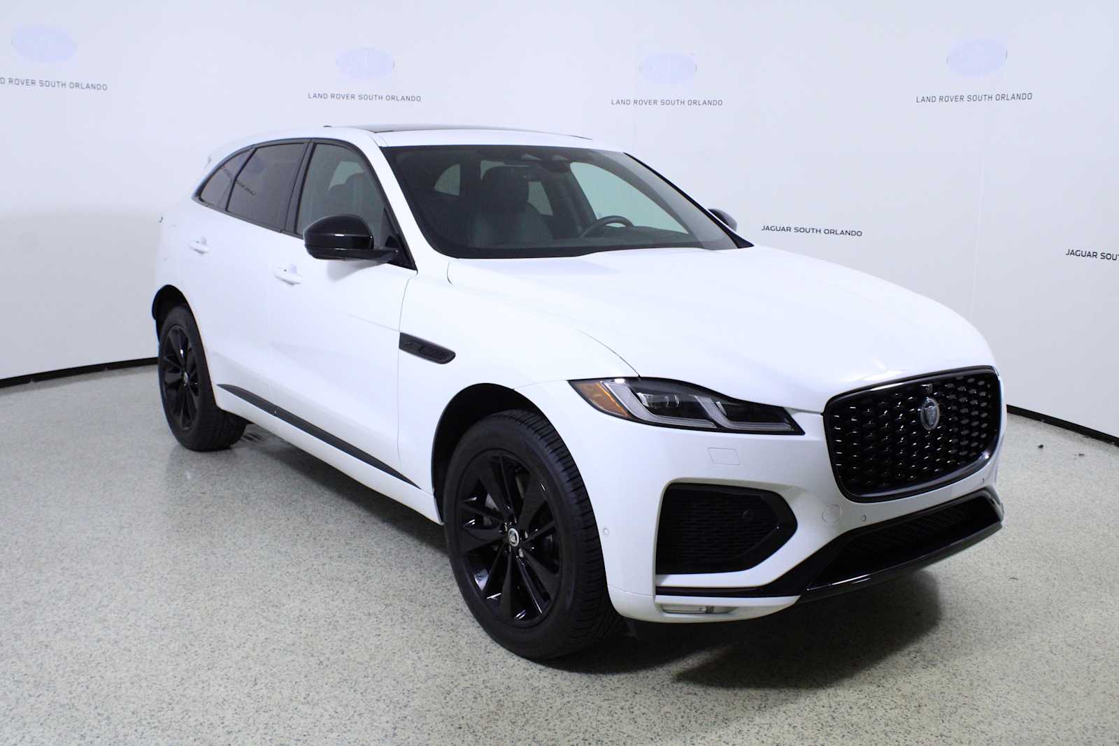 2026 Jaguar F-PACE R-Dynamic S P250 photo 3