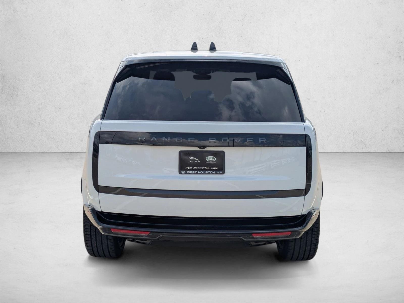 2025 Land Rover Range Rover SE - Photo 8
