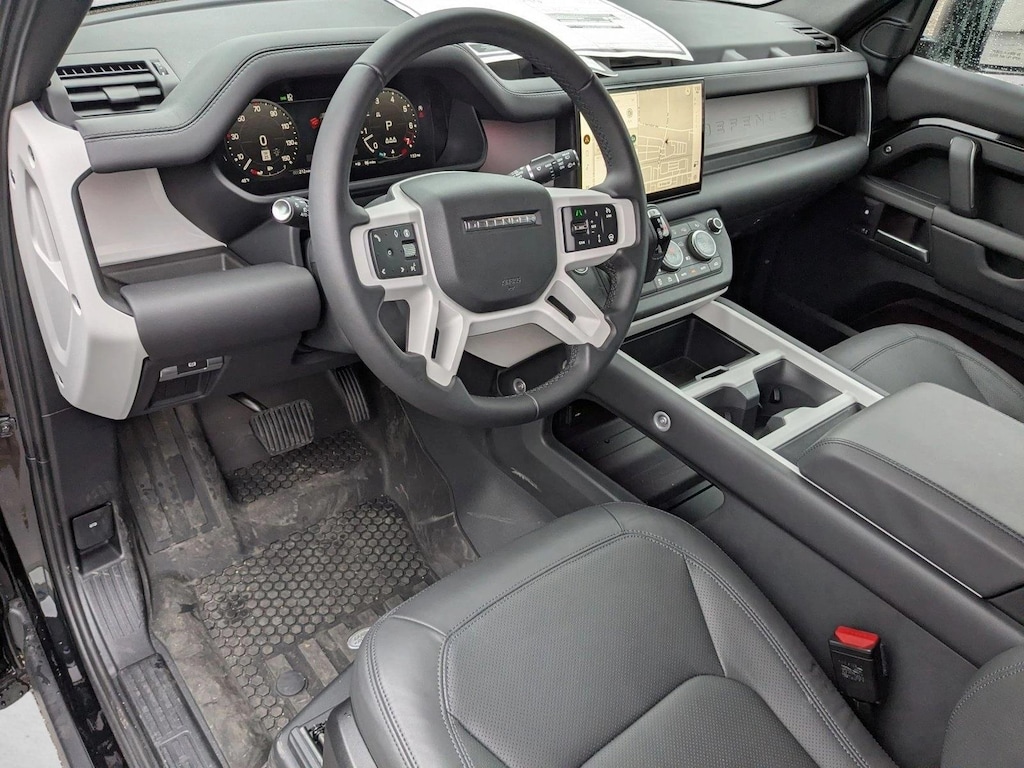 New 2025 Land Rover Defender 90 P400 X-Dynamic SE Sport Utility