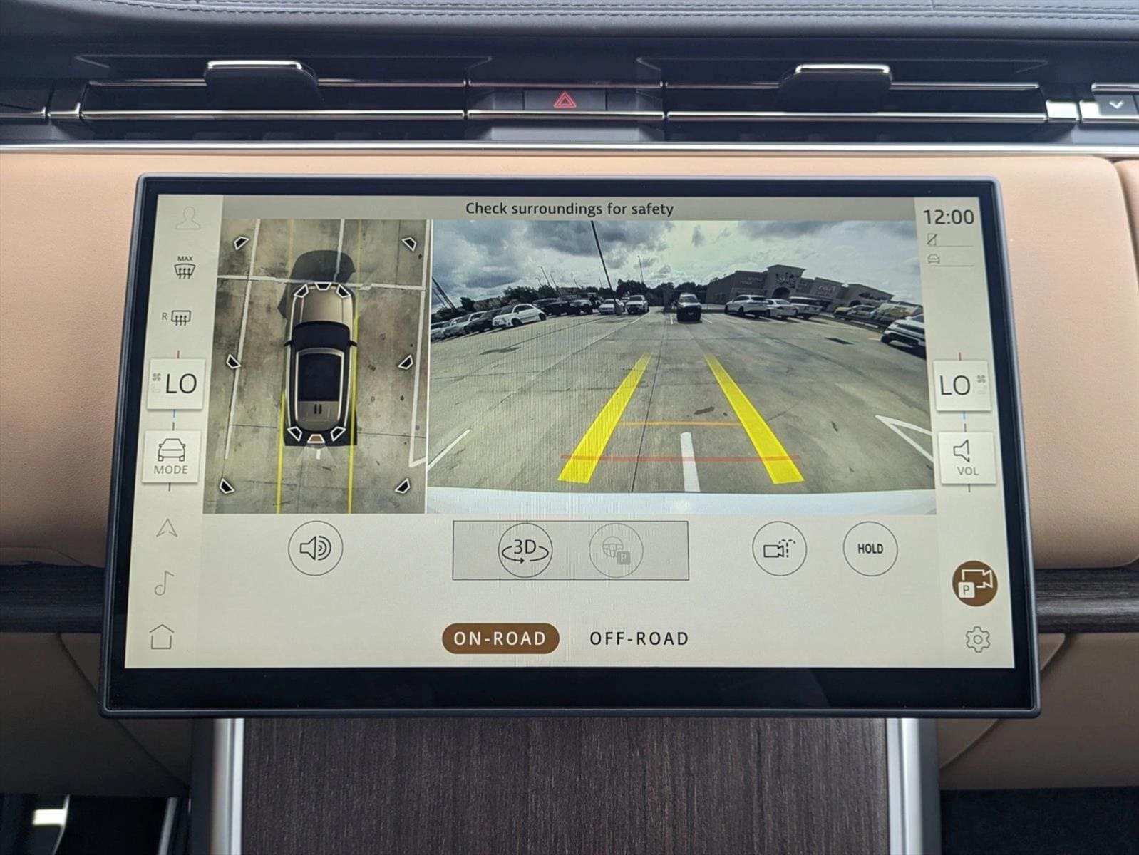 2025 Land Rover Range Rover SE - Photo 14