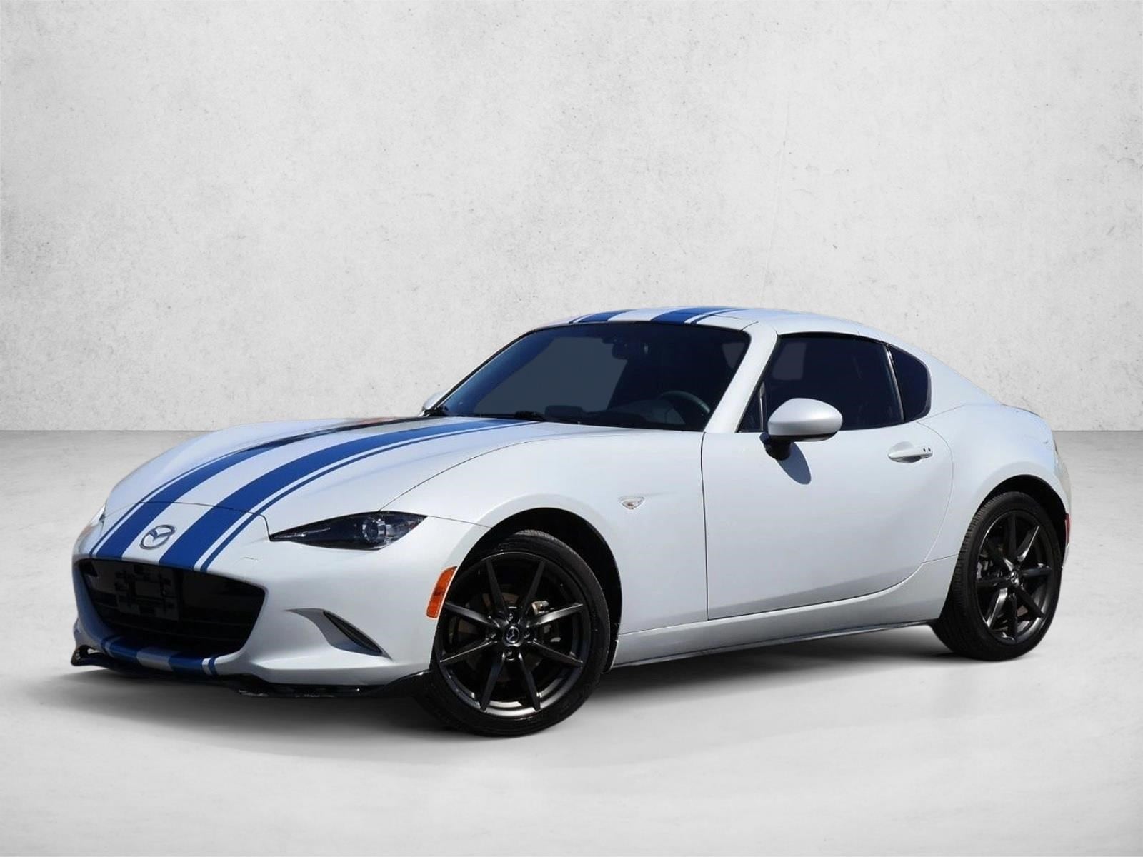 2017 Mazda MX-5 Miata Club's photo