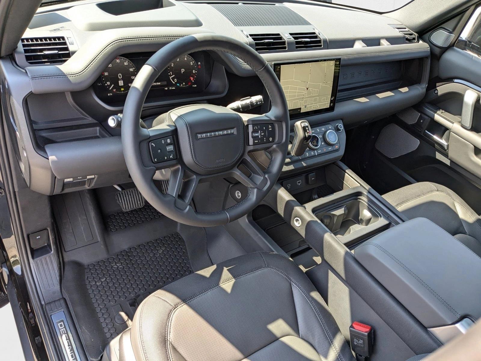 2024 Land Rover Defender Outbound photo 3