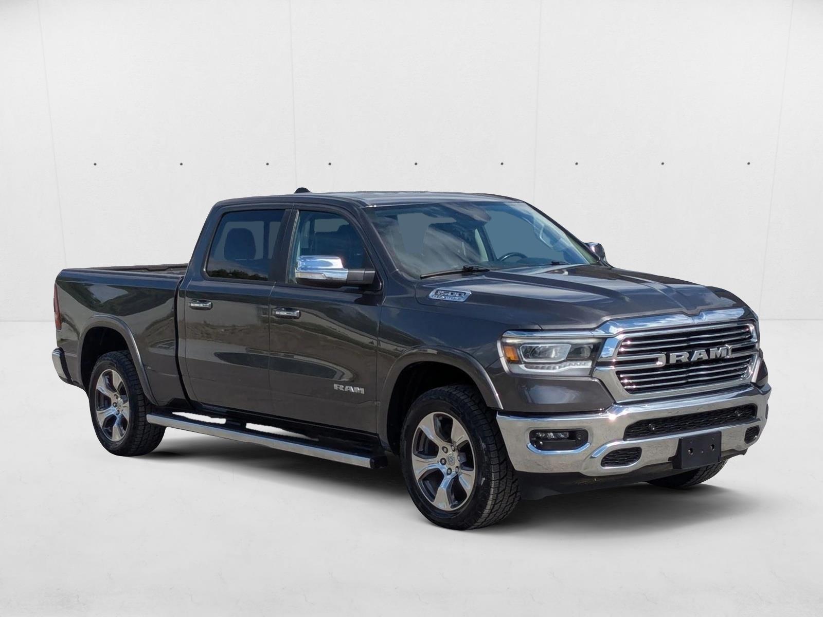 2022 Ram 1500 Laramie photo 3
