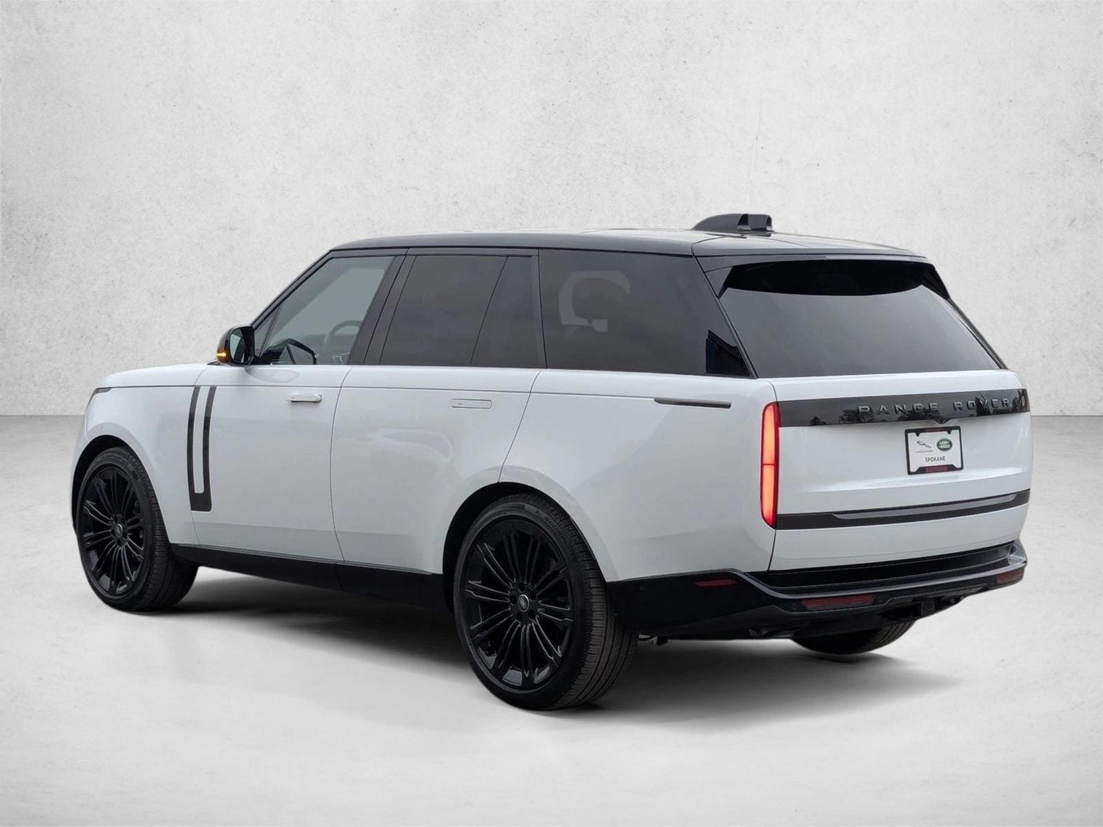 2025 Land Rover Range Rover SE - Photo 9