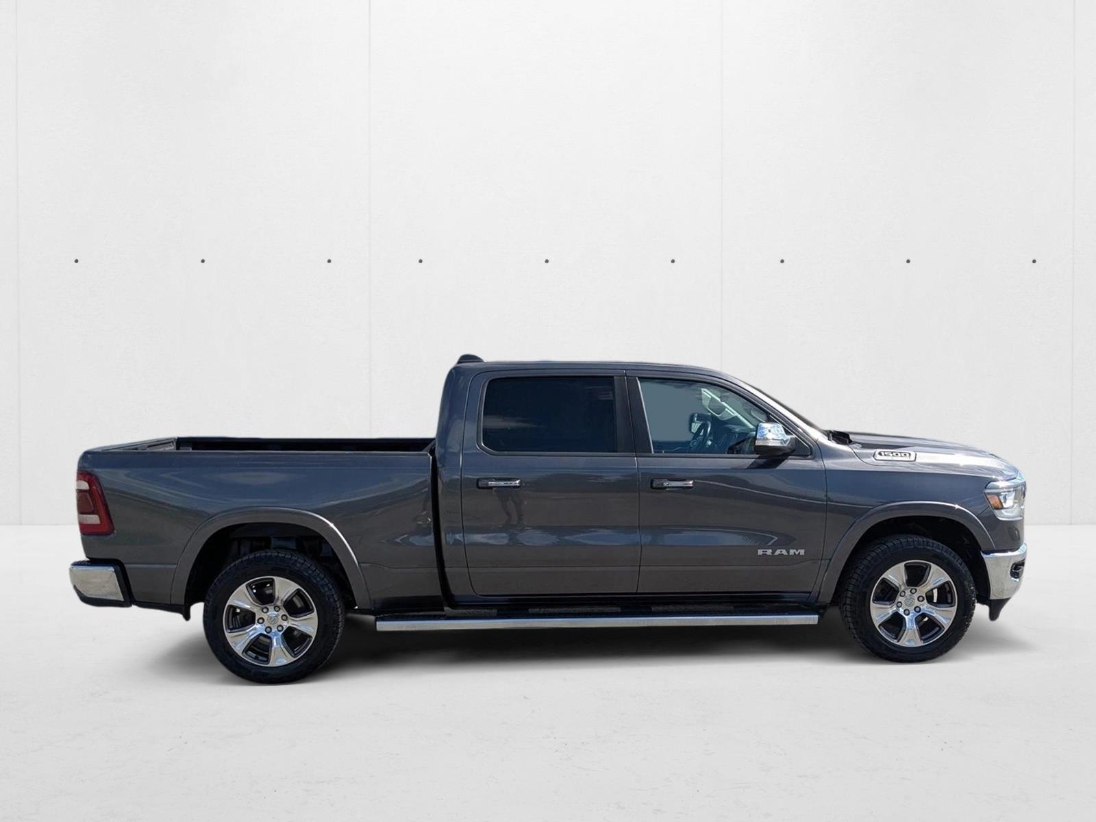 2022 Ram 1500 Laramie photo 4