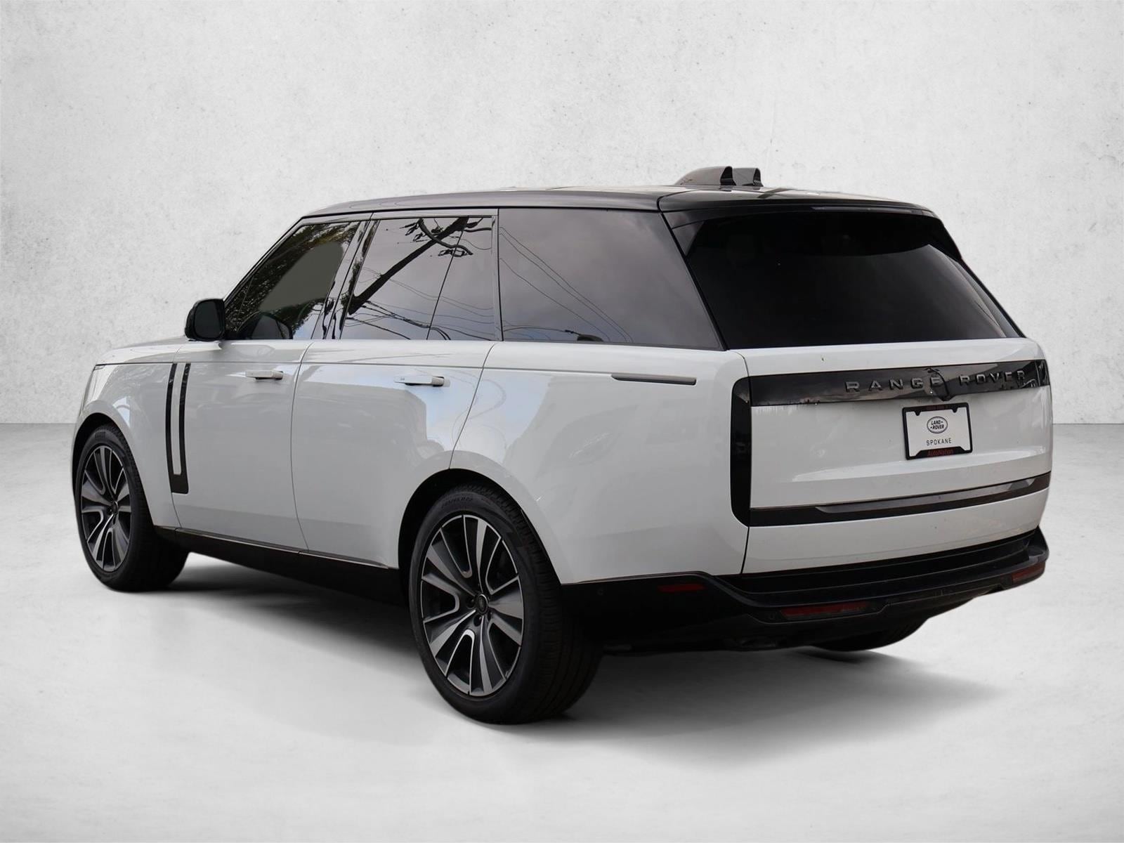 2025 Land Rover Range Rover SE - Photo 8