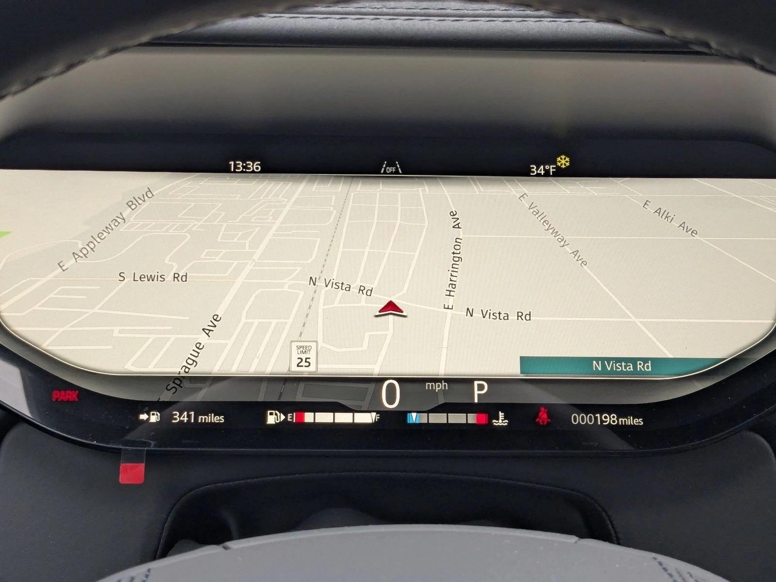 2025 Land Rover Range Rover SE - Photo 12
