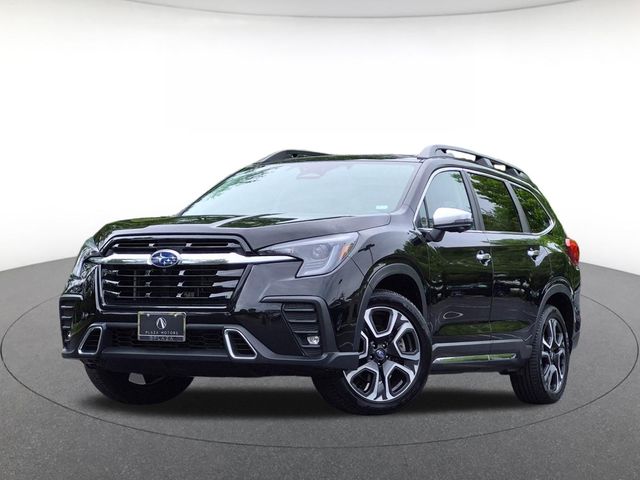 2023 Subaru Ascent Touring's photo
