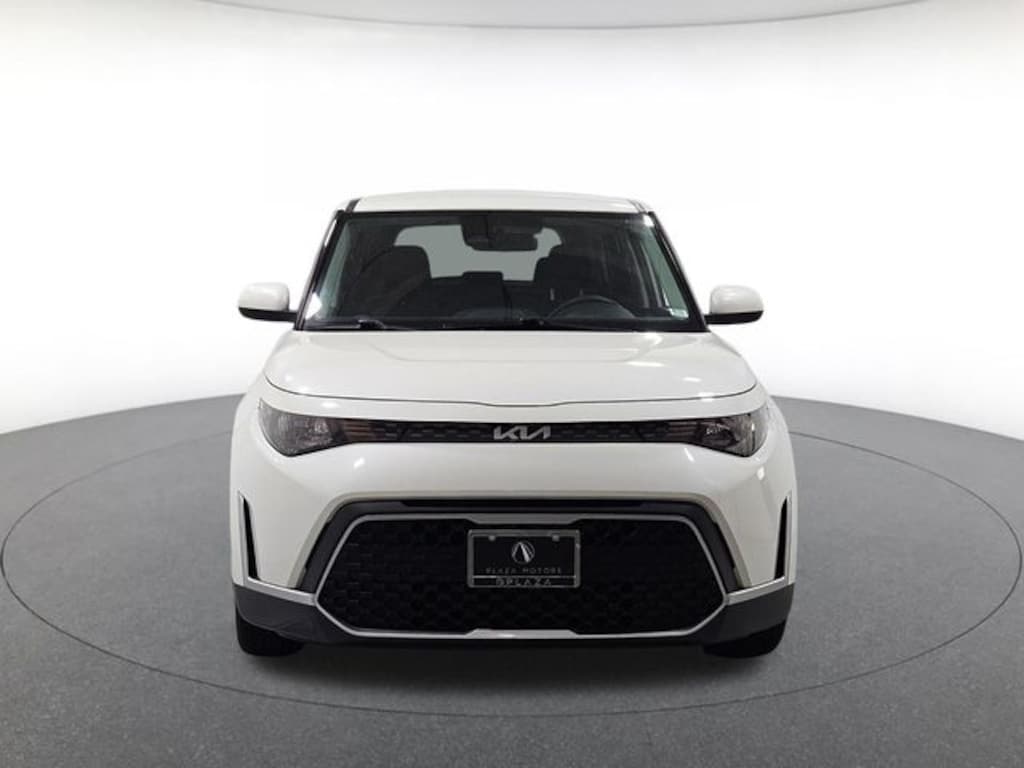 Used 2023 Kia Soul LX Hatchback