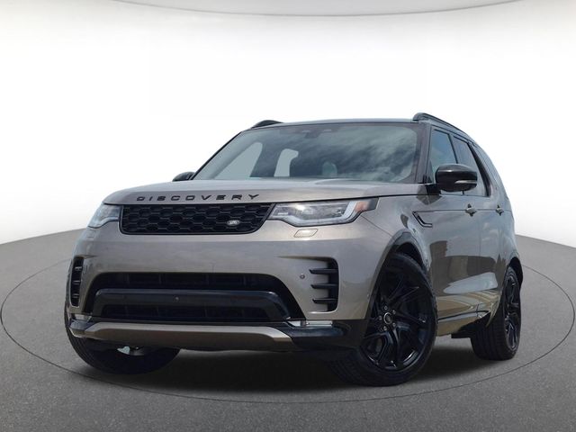 2025 Land Rover Discovery P360 Dynamic SE's photo