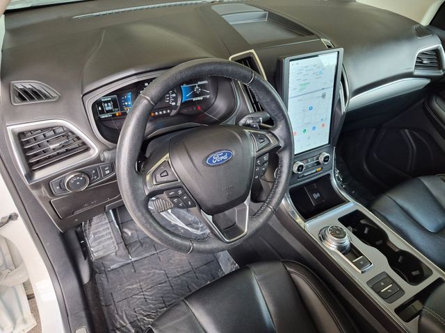 2022 Ford Edge Titanium - Photo 11