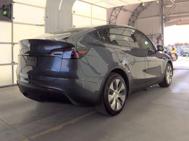 Used 2023 Tesla Model Y Long Range SUV