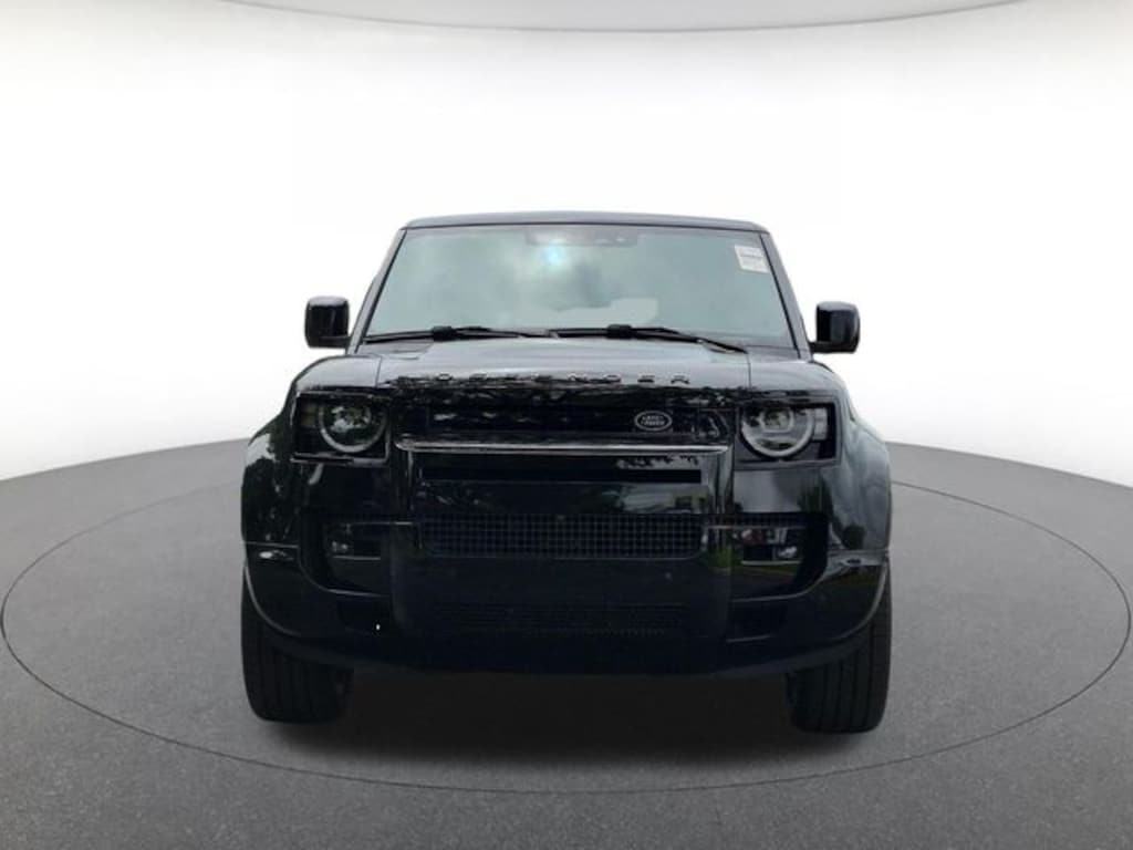 New 2026 Land Rover Defender 130 X-Dynamic SE SUV