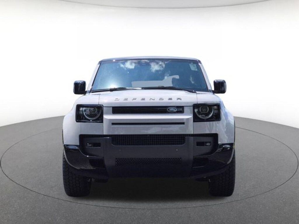New 2026 Land Rover Defender 130 X-Dynamic SE SUV