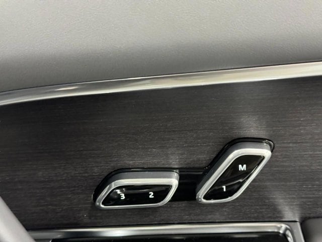 2026 Land Rover Range Rover SE - Photo 20