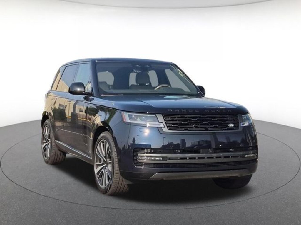 New 2026 Land Rover Range Rover SE SUV
