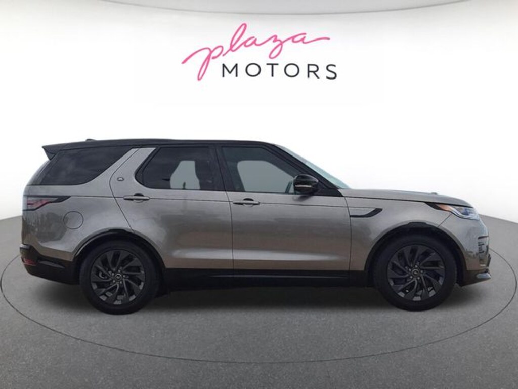 Used 2024 Land Rover Discovery P360 Dynamic SE SUV