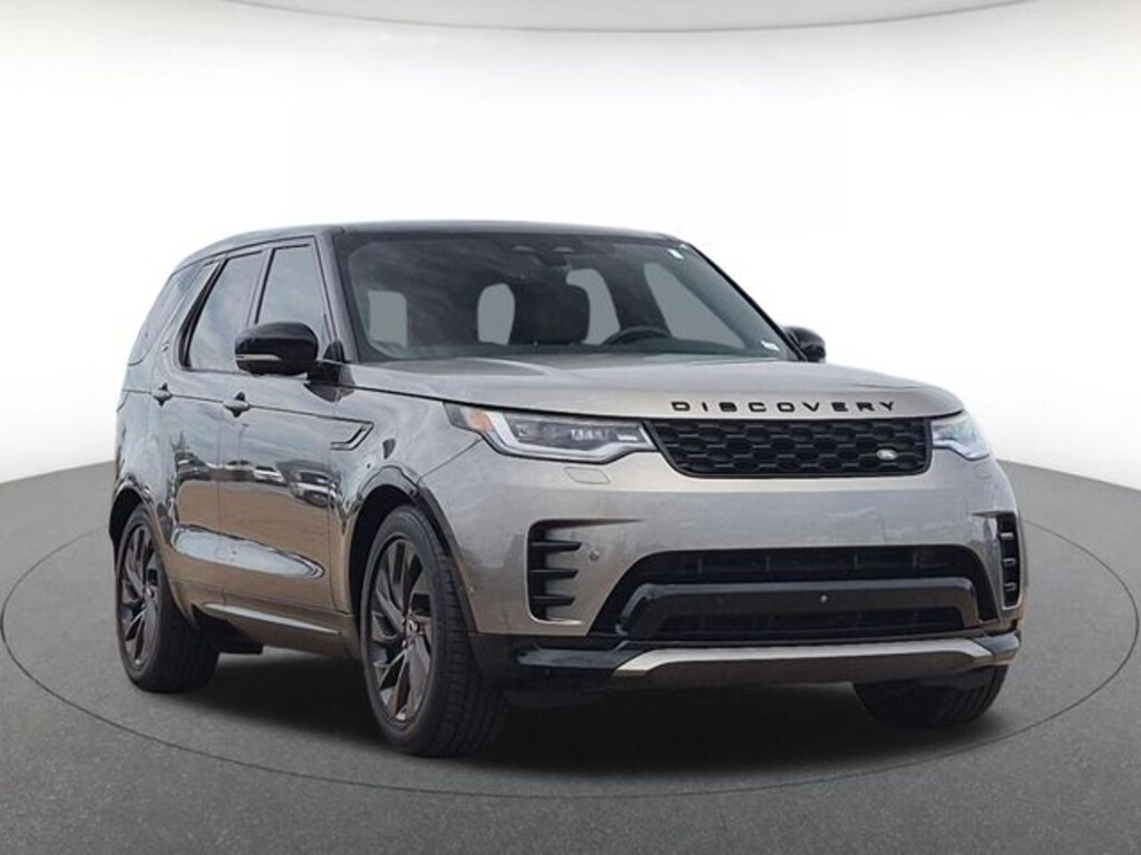 Used 2024 Land Rover Discovery P360 Dynamic SE SUV