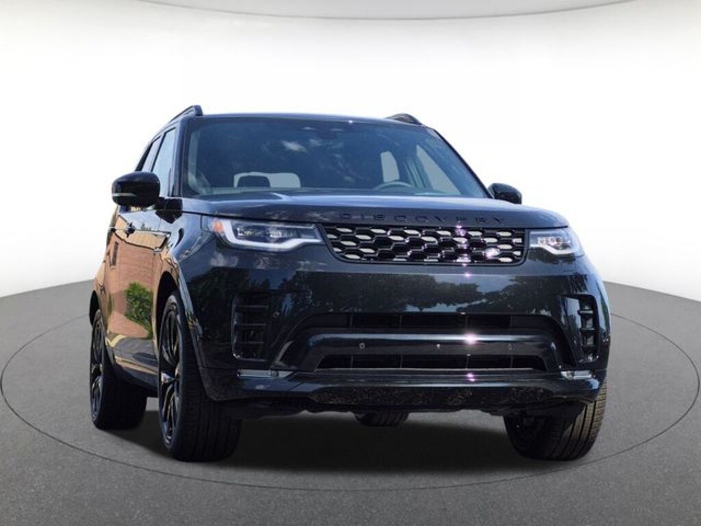 New 2026 Land Rover Discovery Dynamic SE SUV
