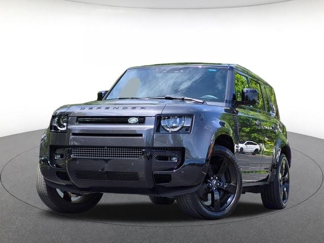 2024 Land Rover Defender 110 X-Dynamic SE P400's photo