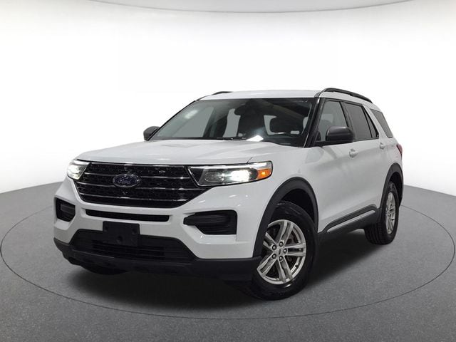 2023 Ford Explorer XLT 4WD's photo