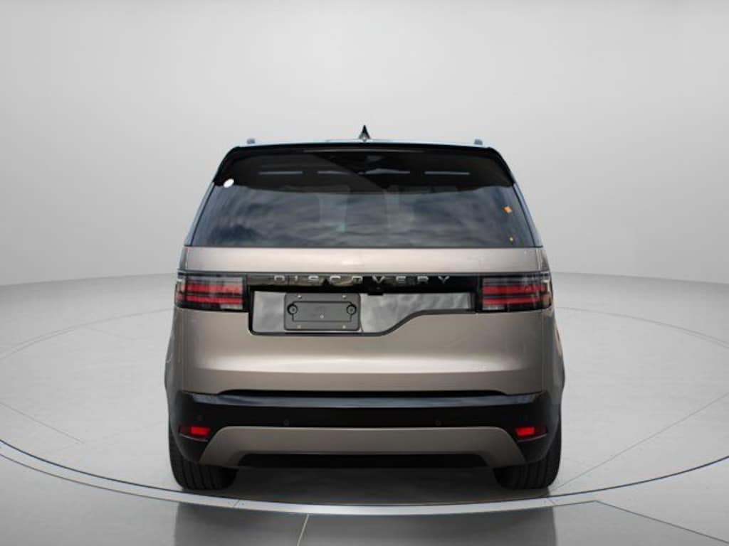 Used 2025 Land Rover Discovery P360 Dynamic SE SUV