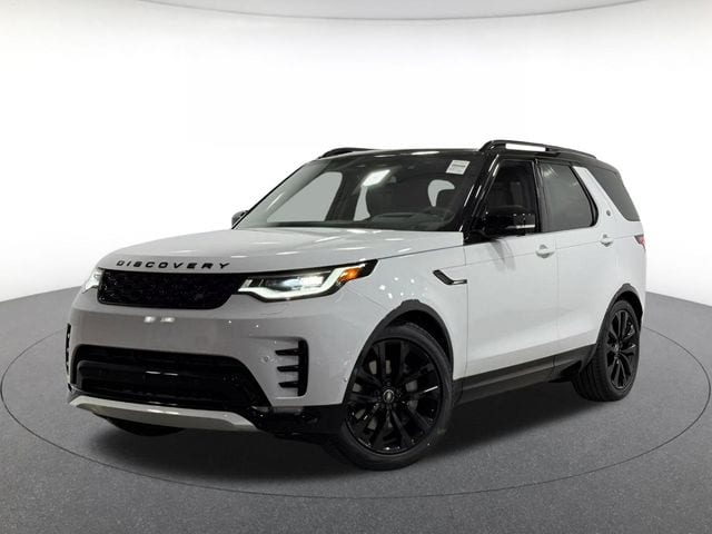 2026 Land Rover Discovery P300 Dynamic SE's photo