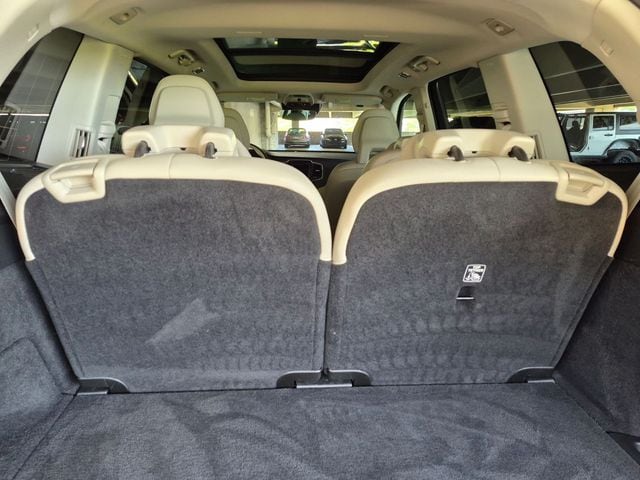 2021 Volvo XC90 Momentum - Photo 22