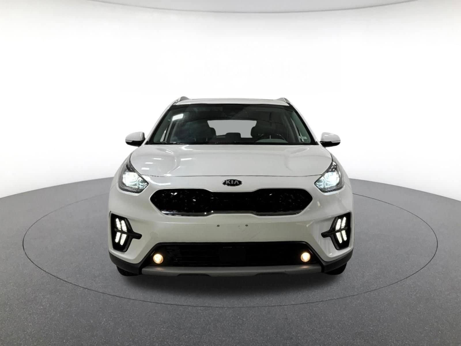 Used 2020 Kia Niro EX Premium with VIN KNDCC3LDXL5367774 for sale in Creve Coeur, MO