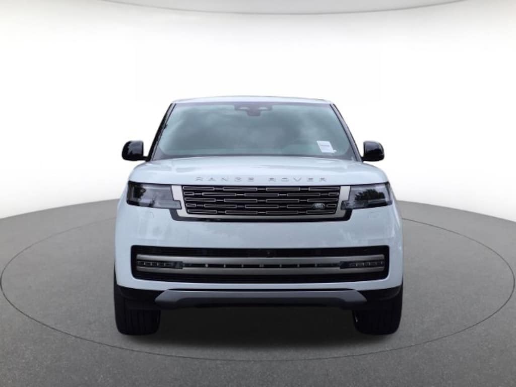 New 2026 Land Rover Range Rover SE SUV